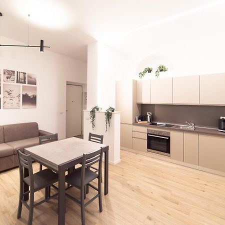 Hbhall Porta Romana Suite Milano Exteriör bild